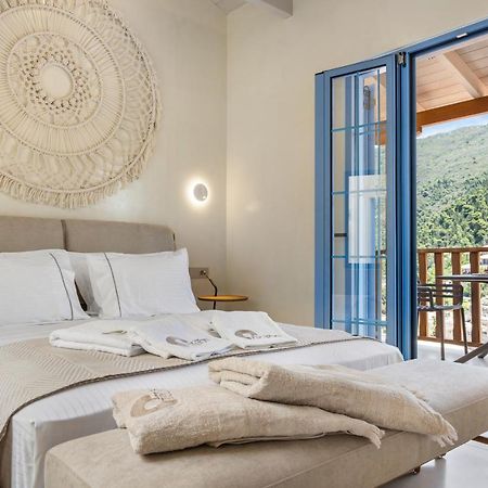 Tellion Suites Áyios Nikítas 外观 照片