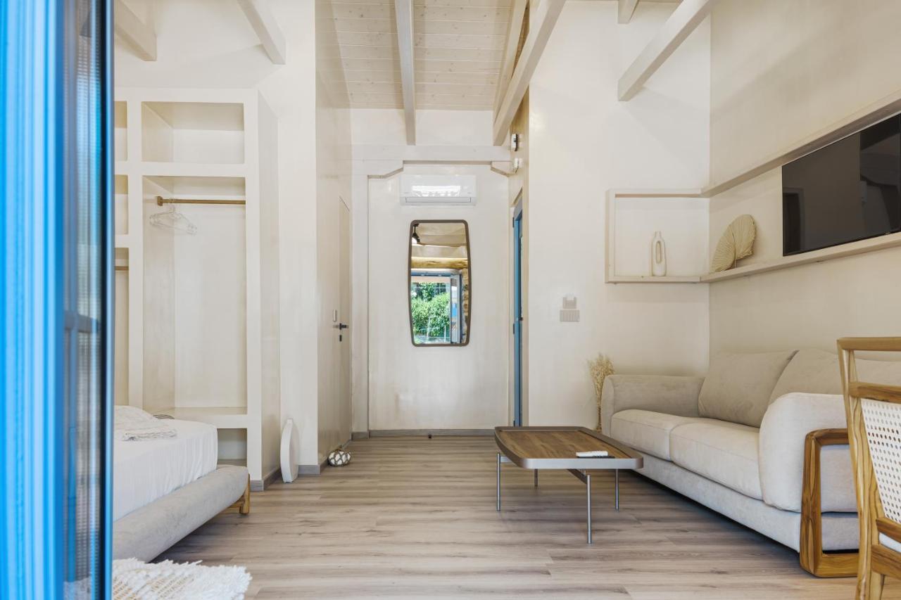 Tellion Suites Áyios Nikítas 外观 照片