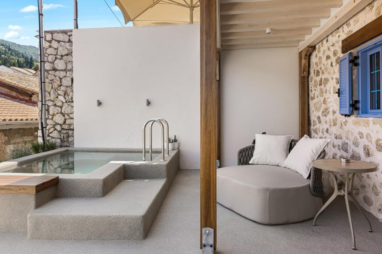 Tellion Suites Áyios Nikítas 外观 照片