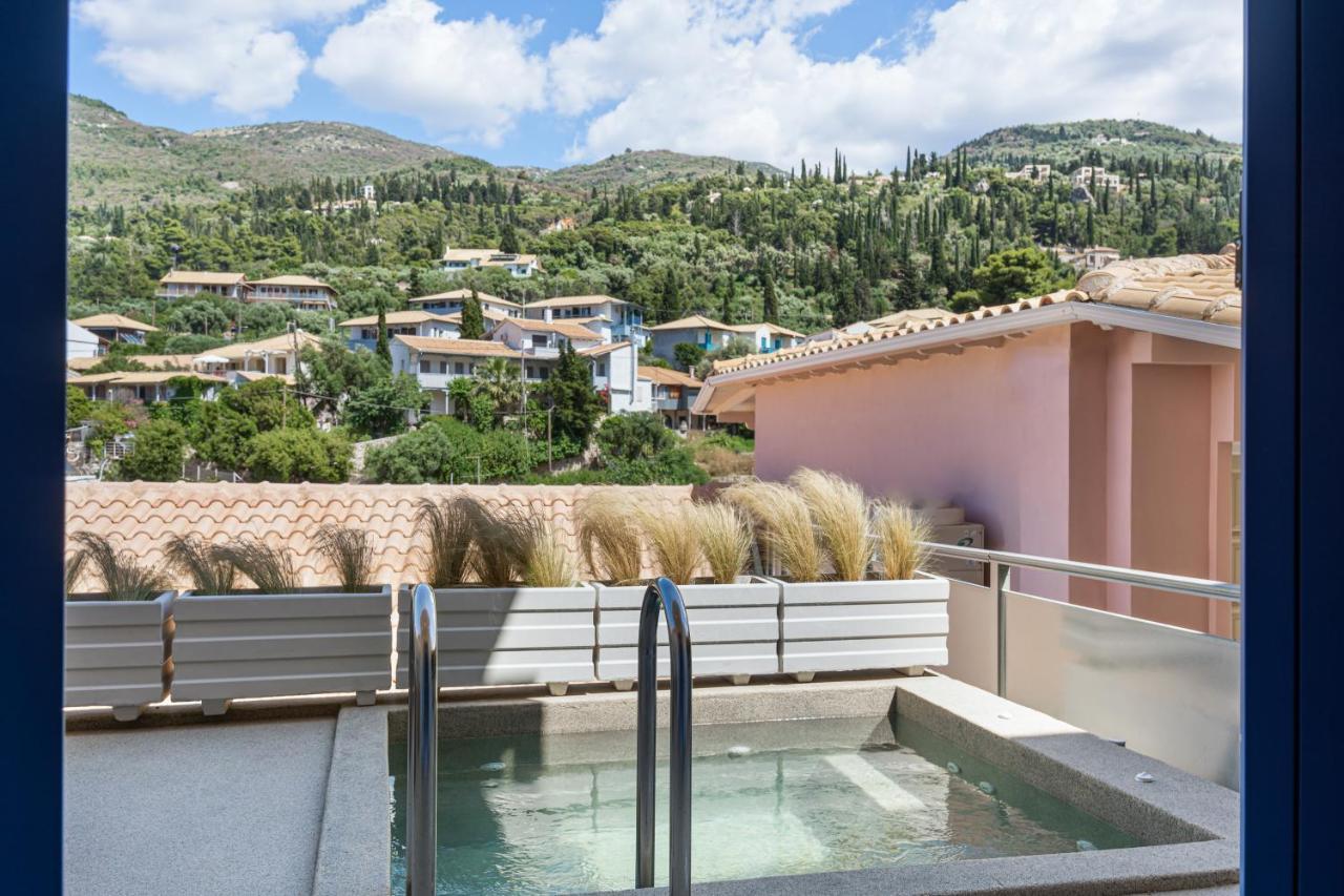 Tellion Suites Áyios Nikítas 外观 照片