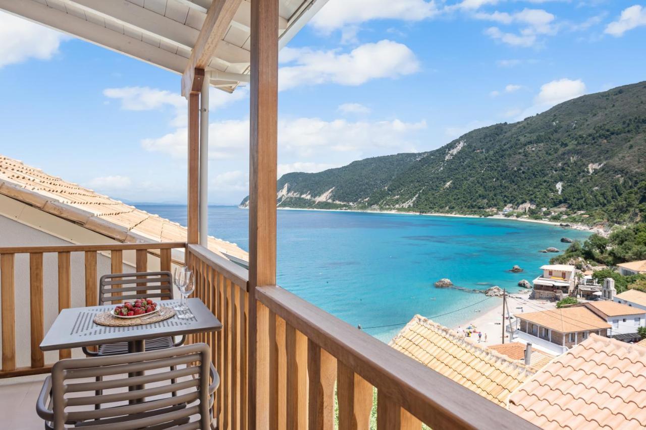 Tellion Suites Áyios Nikítas 外观 照片